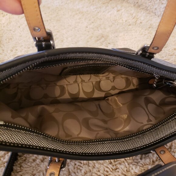 Coach Hampton Mini Market Tote - Picture 3 of 6